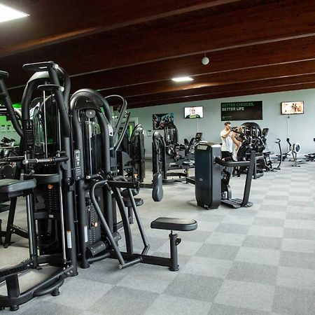 Flat 2, The Old Antiques Warehouse - Free Off-Site Health Club Access With Pool, Sauna, Steam Room & Gym Bowness-on-Windermere Esterno foto
